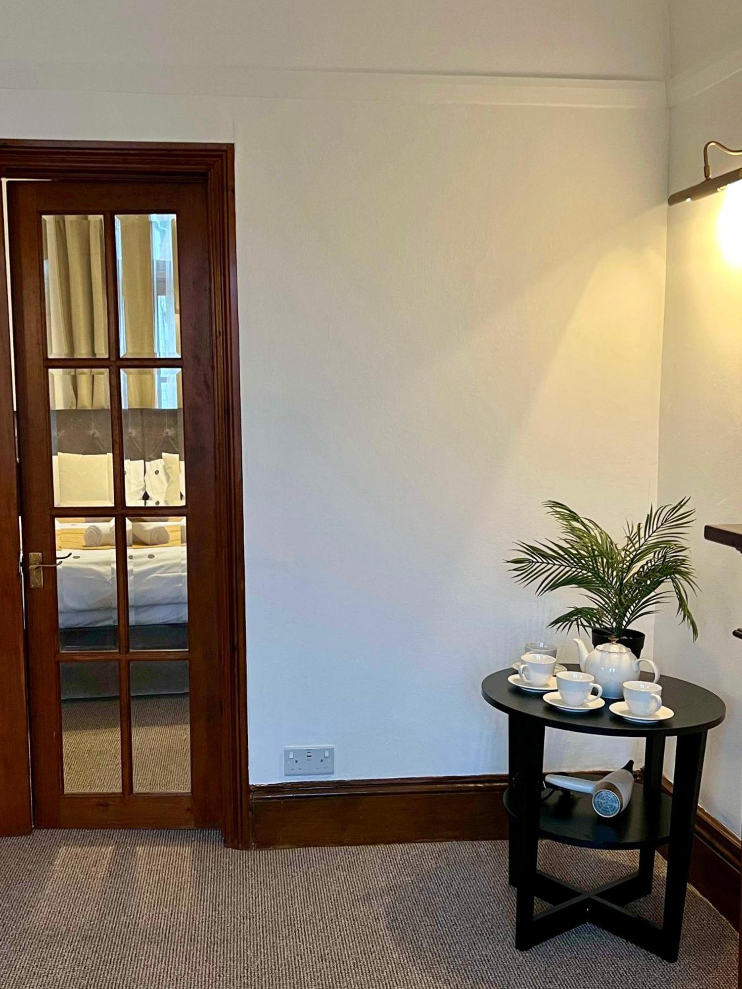 Dovorian Guest House Dover Buitenkant foto